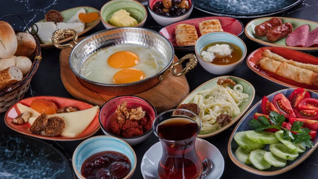 Gaziantep Serpme Kahvaltısının Temel İçerikleri